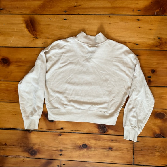 Calvin Klein Jeans Cropped Quarter Zip - Picture 2 of 3